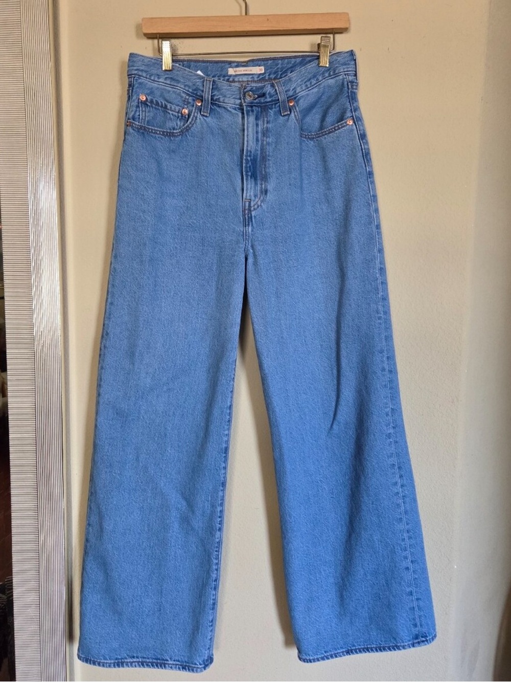 Levi’s Ribcage Wide Leg